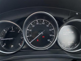 【スピードメーター】メーターがシンプルで見やすく運転しやすいですね。A