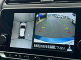 アラウンドビューモニターついておりますので、駐車する際も安心ですね