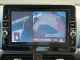 サイドブラインドモニターで狭い道のすれ違いも安心です♪
