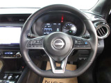 運転が楽しくなる明るく開放的な運転席まわりです。プロパイロットで高速など運転支援で疲れを軽減してくれます!