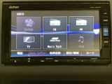 ナビゲーションはフルセグTV、インターナビ対応のGathers純正メモリーナビを搭載しています。Bluetoothオーディオ機能がありますので、スマートフォンなどの音楽も再生できます。
