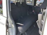 ゆとりある広々とした車内空間は、ドライブを始め買い物やレジャーなど、幅広く活躍します。一人でもみんなとでもお出かけを楽しみましょう!