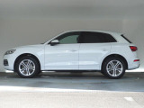 Q5 45 TFSI クワトロ スポーツ Sラインパッケージ 4WD 