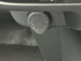 アクセサリーソケットが装備されています!