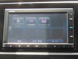 【 ホンダ純正ギャザズ・VXM205-Ci 】Bluetooth接続に対応しています。その他、CD再生・USB接続などが可能です。
