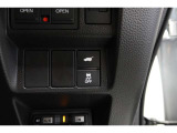 【横滑り防止装置】ドライバーの安全運転をアシストしてくれる装備が充実しています☆ドライバーの不安を安心へと変えてくれますね。