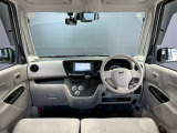 とっても視界が広くて、女性も運転しやすいですよ!!!