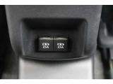 充電用USB装備しています。