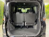 普段のお買い物や通勤、送迎等に十分な荷室スペースを確保しております。セカンドシートを倒すと、大きな荷物の積載も可能です♪