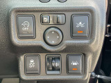 運転席まわりの画像です。