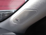 BOSE Premium Sound System(9スピーカー)を搭載(^^♪ エクストレイル専用にチューニングされた9個のスピーカーから臨場感あふれる音楽を再生します。
