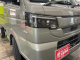 軽の看板が目印です!届出済 未使用車をお探しの方はこちらの看板を目印にお越しください。※似たような看板のお店がございますのでお間違えのないようご注意ください。