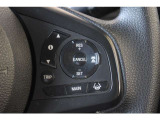 安全運転支援システムHonda SENSINGを搭載。衝突軽減ブレーキや、誤発進抑制機能、アダプティブクルーズコントロール、車線維持など複数の先進技術で安心・快適なドライブをサポートします。