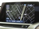 メーカー装着の8インSDチナビを装備しております。