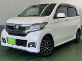 当店のお車をご覧いただきましてありがとうございます。ココセレクト上越4WD専門店です。当店では厳選した4WD車に特化した展示車を揃えています。全車種、全メーカーお任せください!