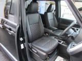 低燃費で環境にもやさしいハイブリッド車です。トヨタ専用診断機器でハイブリッドシステムを綿密に点検してあります!