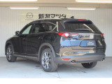 後方から接近する車を検知しドライバーへ注意を促す【ブラインドスポットモニタリング】が装備されています♪