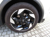 タイヤは18インチ残り溝は現車にてご確認ください