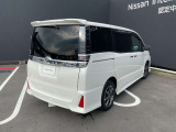 お得車として展示をしています
