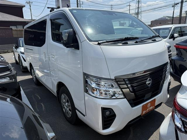 キャラバン 2.4 グランドプレミアム GX ロング ディーゼル 4WD 禁煙車 Carrozzeria8...