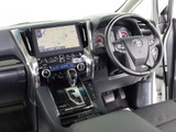 ★使いやすさや安全性を追求したステアリング周り!高級車ゆえにスイッチ類が多いのも特徴ですね!考え尽くされた配置ですぐに使いこなす事が出来ますのでご安心下さい!是非、体感してみて下さい!!