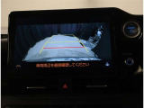 バックカメラで車庫入れも安心☆ 頼りすぎ注意です。