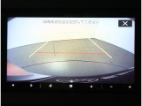 後方確認に便利なバックカメラ装備!!狭い駐車場や後方が確認しづらい場所に駐車するときや、車を切り返す時に安心の装備です!!