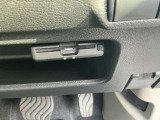 ETC2.0車載器です!高速道路の料金所で慌てて財布を探すことも無くなります!