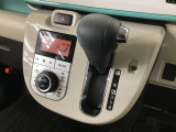当店での販売車両は、車検整備はもちろん、車検残ありの車両でも点検整備をしっかり終わらせてからお客様へ引き渡し致しますので、安心してご購入いただけます♪