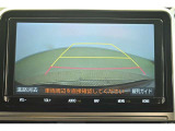 バックガイドモニターで、後方を確認しながら安心して駐車することができます。運転初心者も熟練者も必須の機能ですよ!