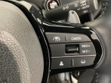 【アダプティブ・クルーズ・コントロール】予め設定した車速内でクルマが自動的に加減速。 前走車との適切な車間距離を維持しながら追従走行し、高速道路でのドライバーの疲労を軽減してくれる嬉しい機能付♪