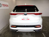 バックカメラが付いているので後方確認が非常にしやすいです。今や運転初心者も熟練者も必須装備!