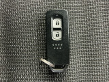 スマートキーです!ドアの施錠・解錠・エンジンの始動がスムーズで大変便利です!