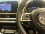 ステアリング左側は運転支援関係の操作部