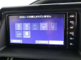 AM/FM/Bluetoothで音楽を再生したりできます。