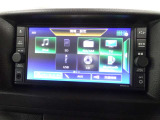 純正メモリーナビ(MJ121D-W CD再生 フルセグTV Bluetooth対応★携帯電話にダウンロードした音楽が車内でも楽しめます。ハンズフリー通話も可能です!