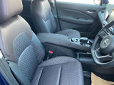 運転席まわりになります。実際に乗って頂き乗り心地をご体験してみてください。