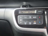 オートエアコンで快適室内!運転も快適