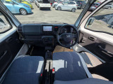 オートエアコンで車内はいつでも快適空間です!
