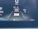 メーター内のディスプレイには運転をサポートするさまざまな情報を表示。
