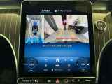バックカメラにより駐車時の後方確認も楽にできます。