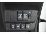 スライドドアの開閉も 運転席から