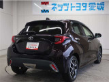 広々とした車内空間に優れた燃費性能。更にデザインも上質で人気のお車です!