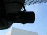 ドライブレコーダー付きです。車が危険運転をしていたのかを、客観的に判断できる材料になります♪