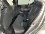 当店ではauも取り扱っております。お車と一緒にau携帯の機種変更も可能です♪また、自動車保険も取り扱っております。車の支払いと自動車保険の支払いをまとめてお支払い可能なプランもあります♪