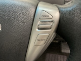 アクセルから足を離しても設定したスピードを保ち走行し、高速道路での疲労軽減に役立つクルーズコントロール付きです!