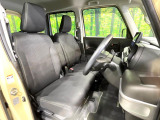 運転席シート廻りは使用感も少なく、良好な状態となっています。丁寧に使われていたことがよくわかりますね。