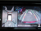 【アラウンドビューモニター】上から見下ろした様な画像で、駐車の際に役立ちます♪  純正ナビですのでナビ画面で大きく確認が出来ます!