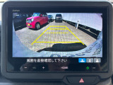バックカメラも付いています! 運転が不慣れな方でも安心して駐車が可能です!