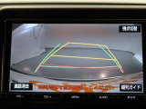 バックガイドモニターで、後方を確認しながら安心して駐車することができます。運転初心者も熟練者も必須の機能ですよ!
